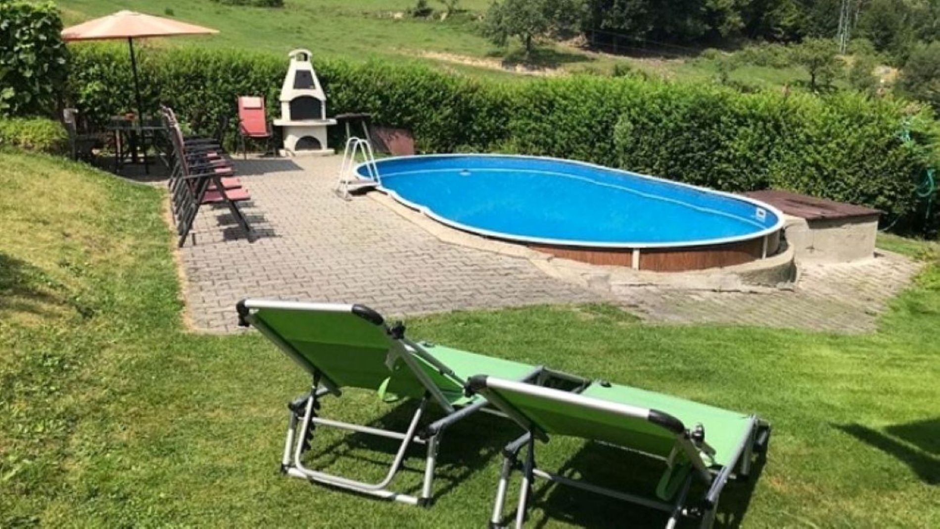bazén s výhledem